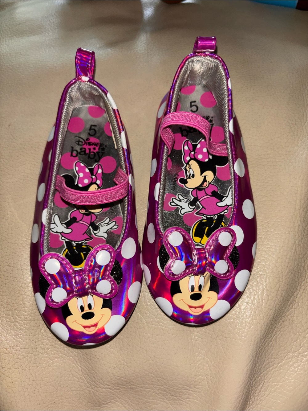 Disney Minnie Mouse Shiny Hot Pink Polka Dot Mary Janes